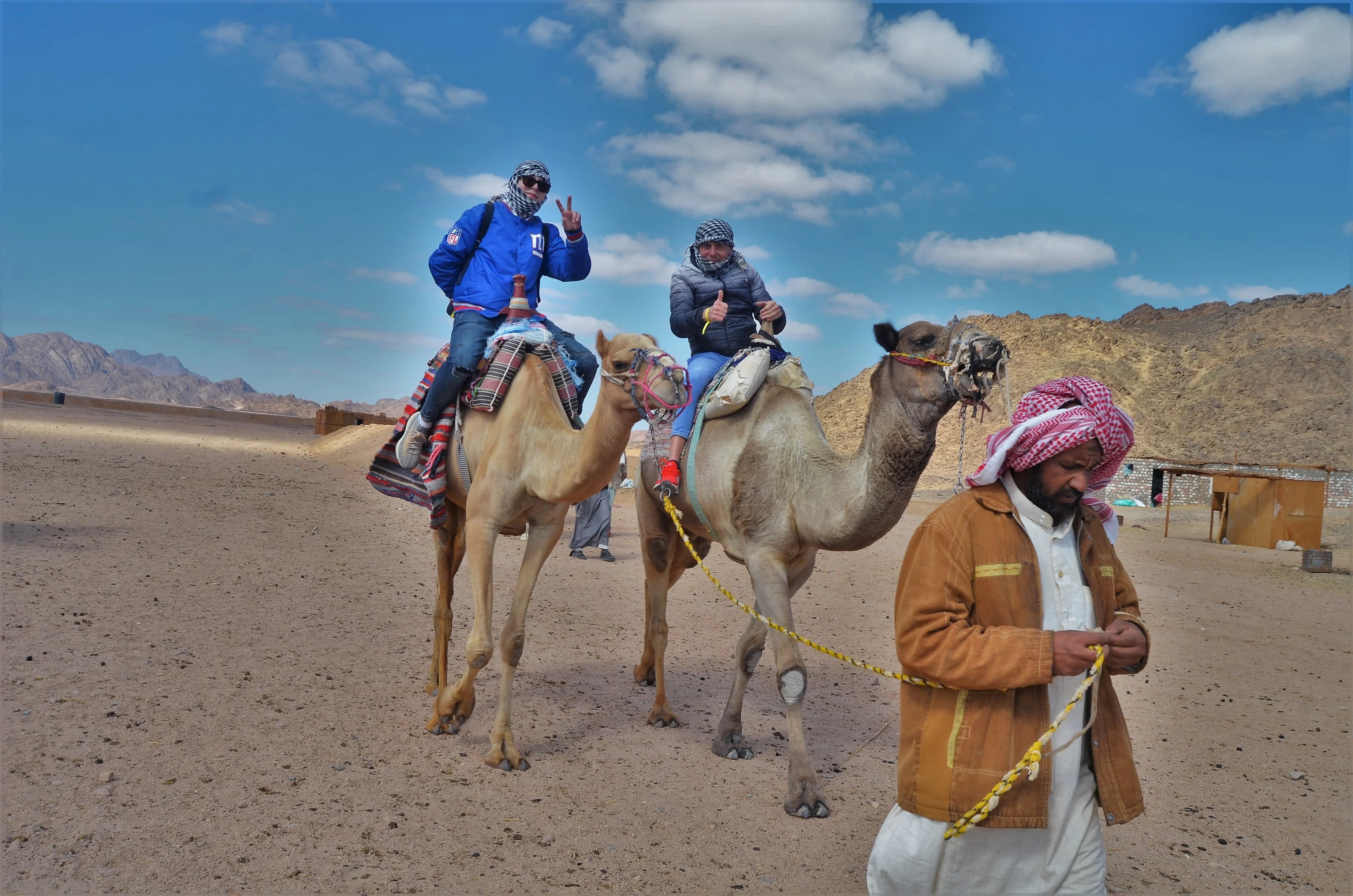 Tour ATV quad avec balade à chameau dans le désert d'Hurghada