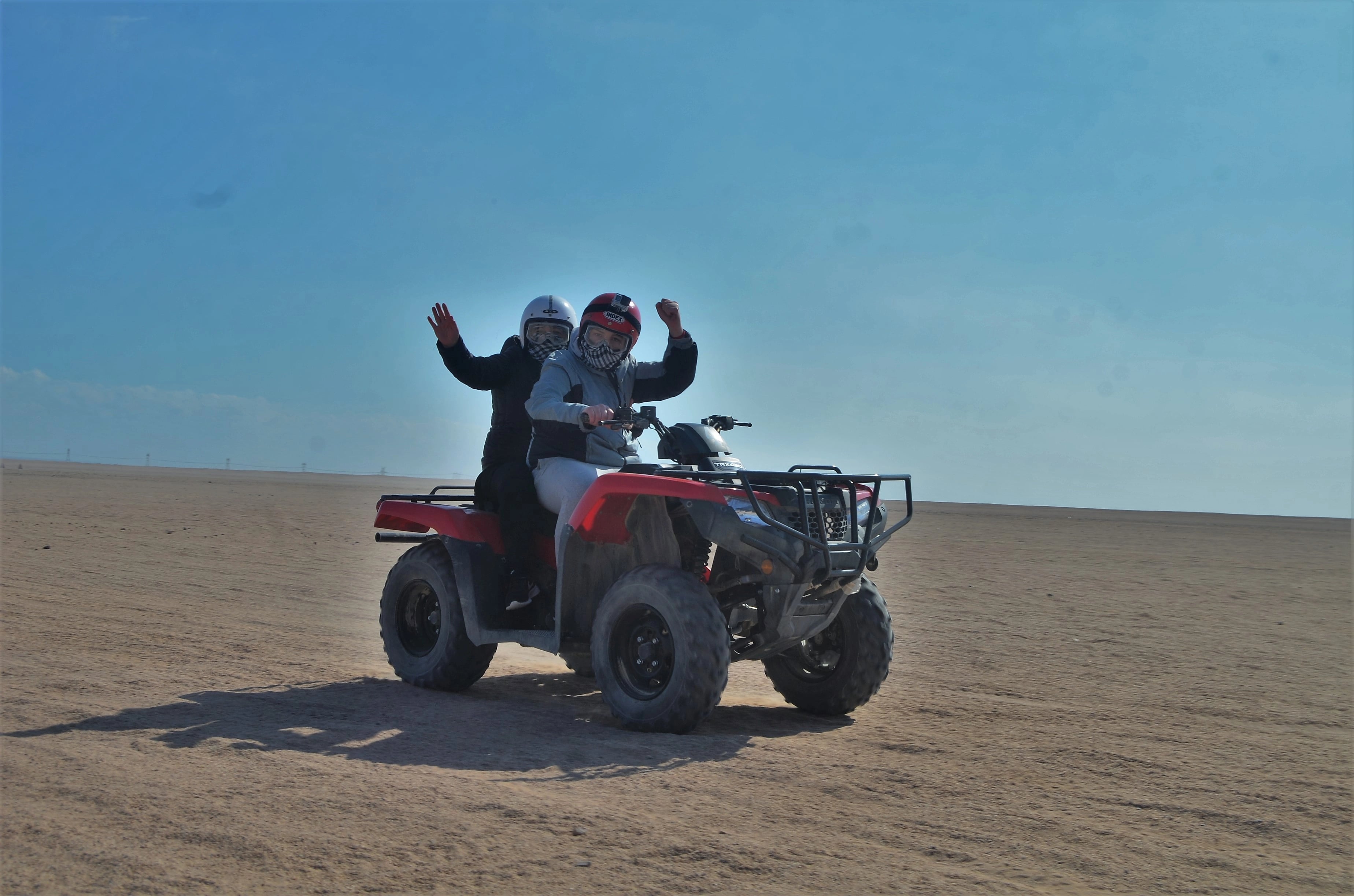 Tour ATV quad avec balade à chameau dans le désert d'Hurghada