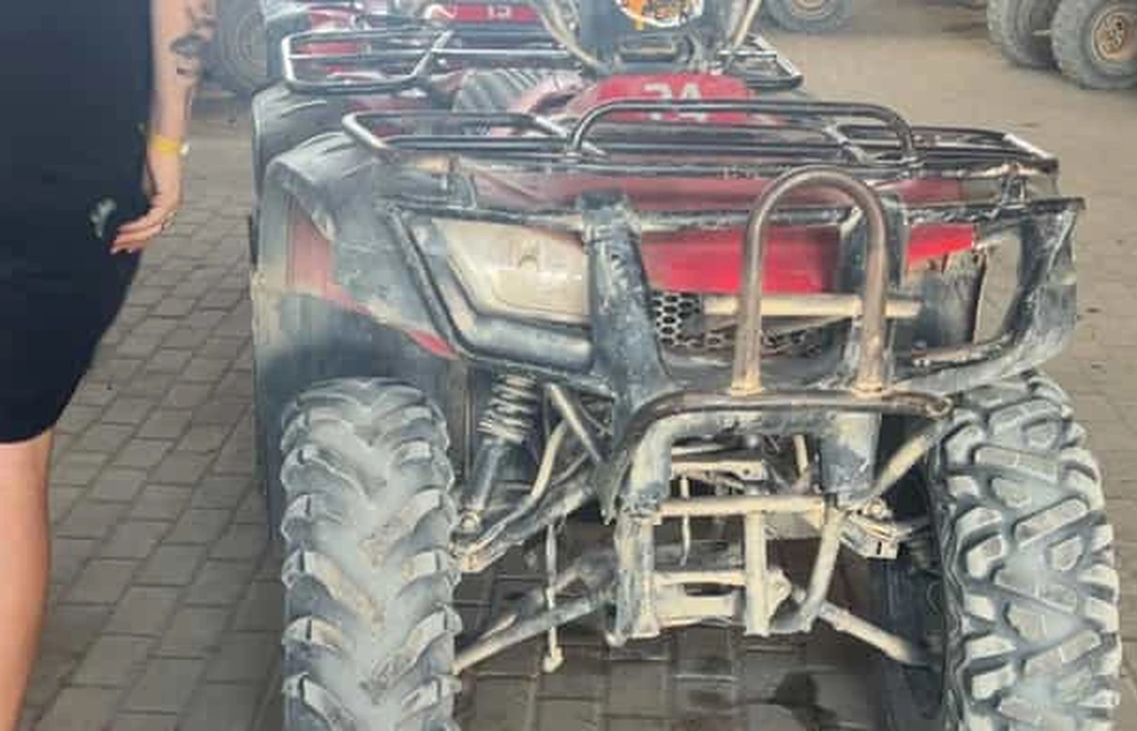 Spider buggy lovaglás Hurghada sivatagában guide-dal